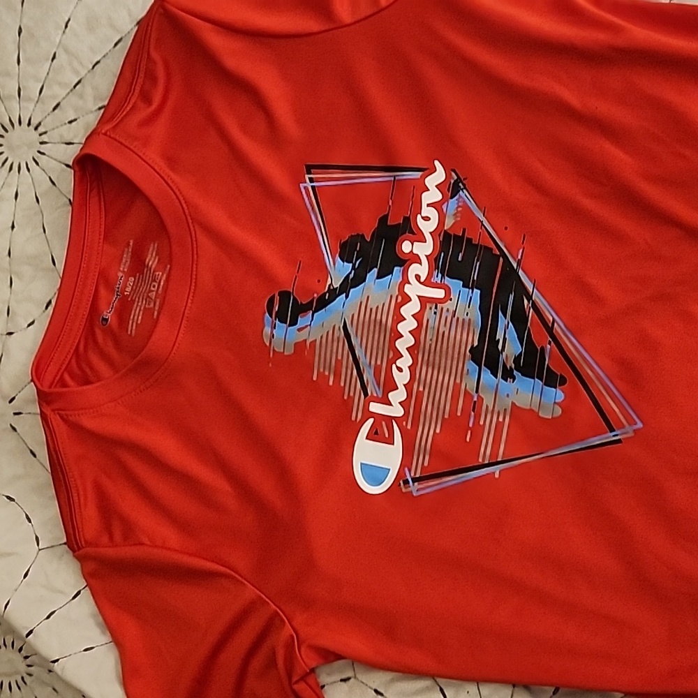 Champion shirt